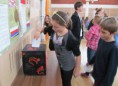 /album/a18-10-volby-do-zakovskeho-zastupitelstva/volby-6-jpg/